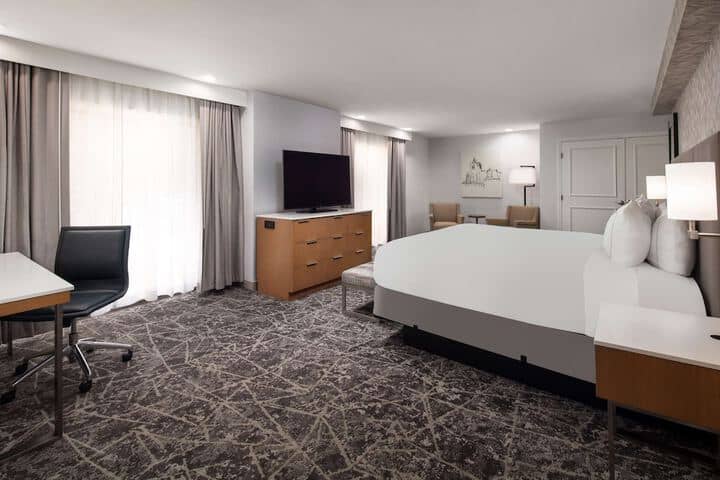 Room 12 of 42
