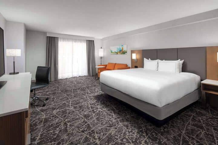 Room 5 of 42